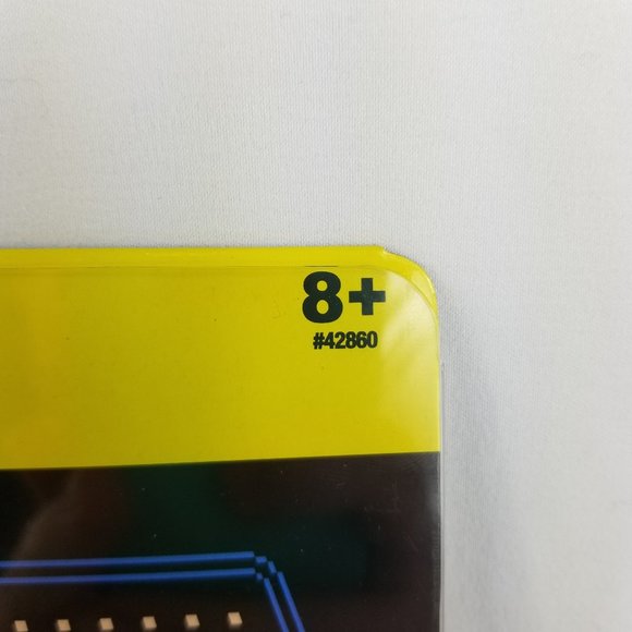 Pac Man Deluxe Tamagotchi Yellow Case BANDAI - Picture 4 of 7